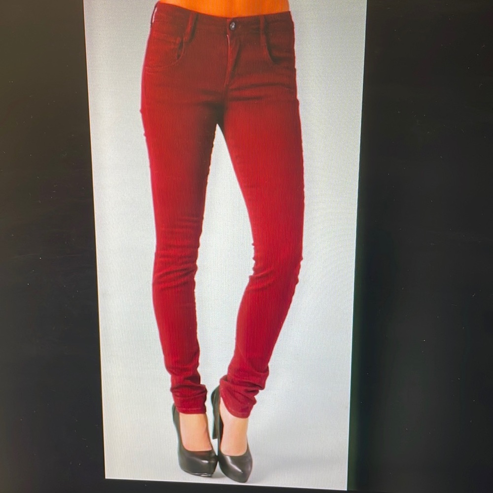 Joe’s Icon Skinny Mid-Rise leggings